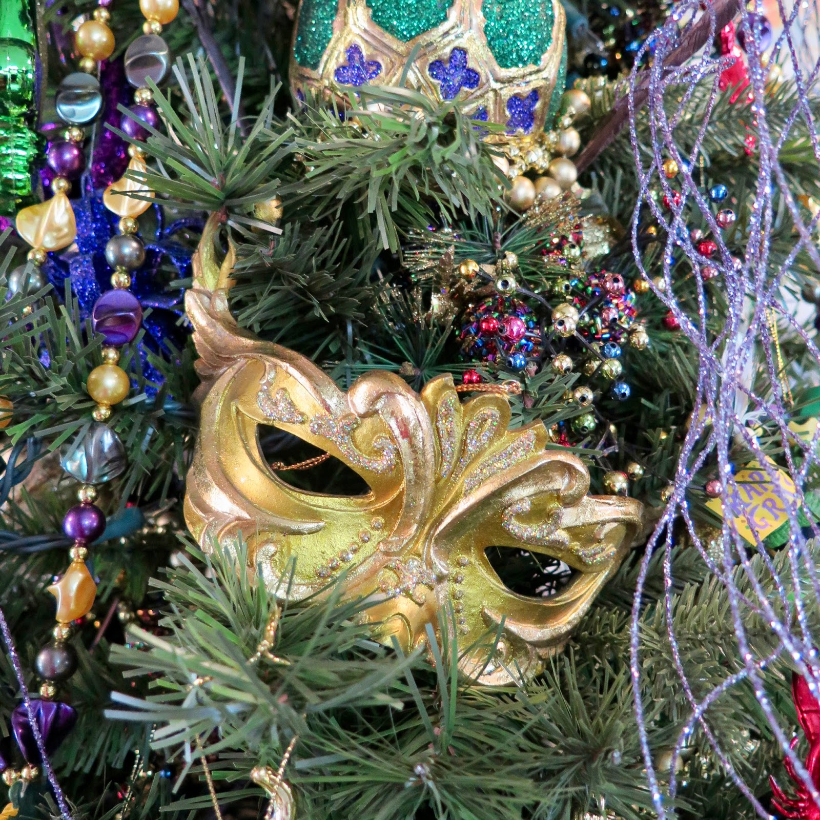 Mardi Gras Christmas Decorations at Dillard's 2018