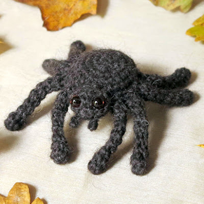 Free Halloween Spider Crochet Patterns!