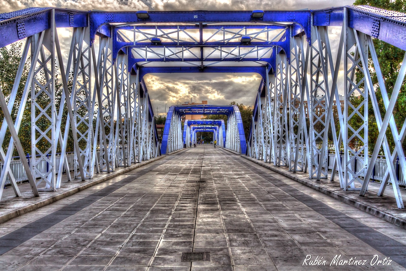 Rutinadas Puentes sobre el Ebro, en Zaragoza