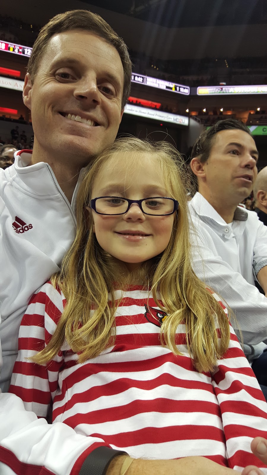 CatCardsBabies: U of L basketball game