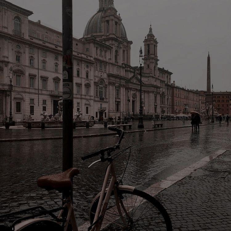 A Beginner's Guide to Dark Academia