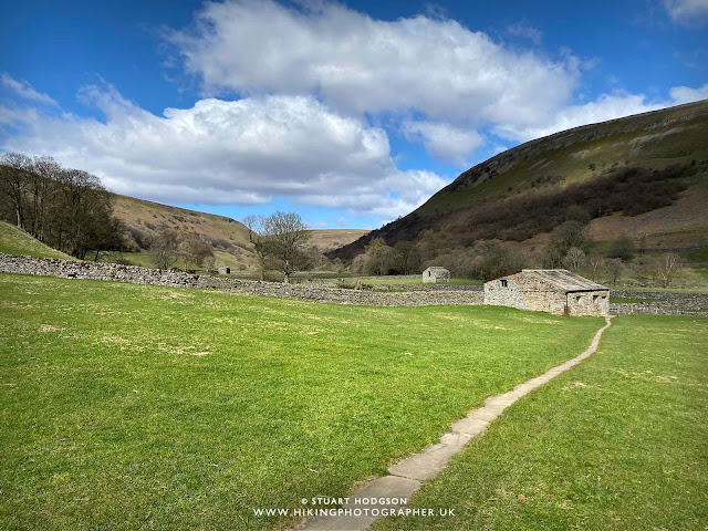 muker wildflower meadows walk upper swaledale yorkshire dales