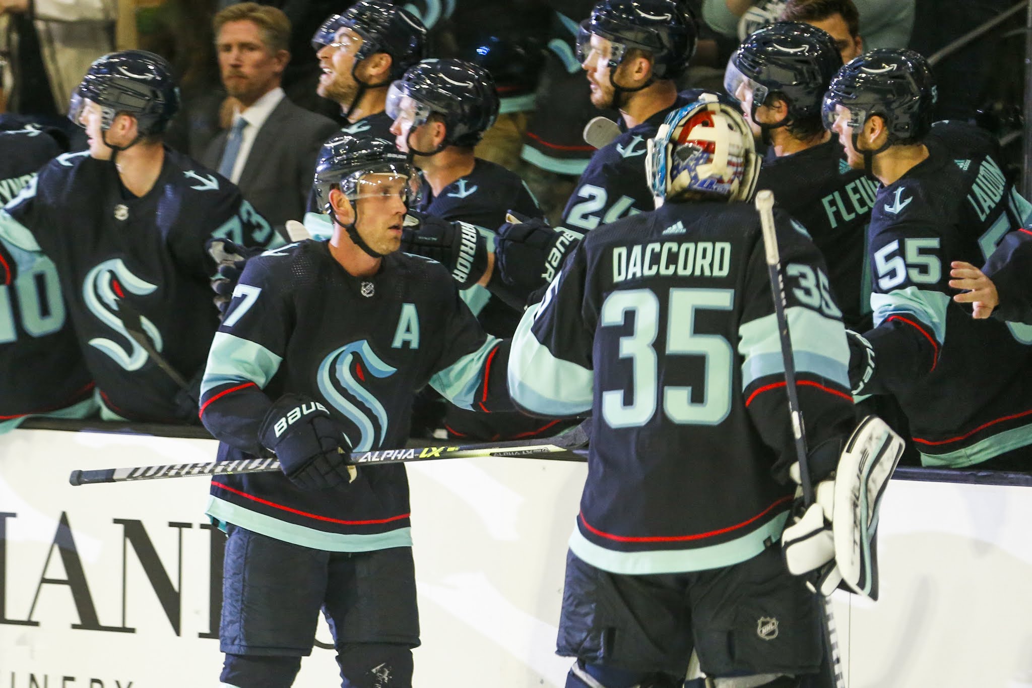 Подколзин нхл. Форма сиэтл нхл. Нхл плей-офф 2023. Сиэтл ванкувер. Ванкувер сиэтл счет.