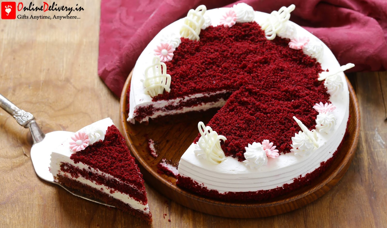 How To Make Friends By Sending Cakes? Delivery of Cakes, Flowers and Gifts Accessories Anytime