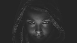 woman-1081873_960_720