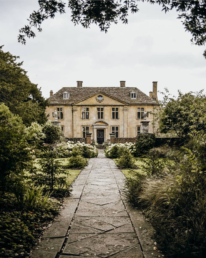 Weekday Wanderlust: The Beautiful English Countryside