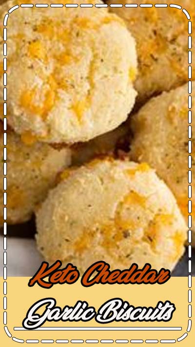 You will love these easy Keto Cheddar Garlic Biscuits they are a perfect Low Carb Red Lobster Biscuit Copycat! Only 2 net carbs each and loaded with flavor! #keto