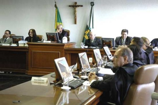 Até R$ 33 mil: Plenário do TCDF autoriza concurso que deve sair ainda este ano