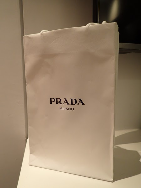 【香港•鴨脷洲】海怡東商場的Prada & miu miu Outlet (路線指引和最新商品)