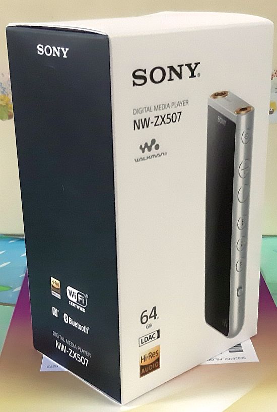 Unboxing Sony NW-ZX507 Streaming Walkman