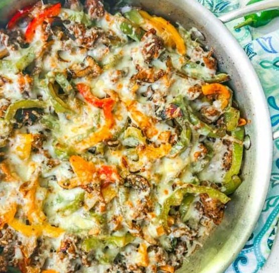 LOW CARB CHEESESTEAK SKILLET USING GROUND BEEF IN ONLY 30 MINUTES! #healthydiet #diet