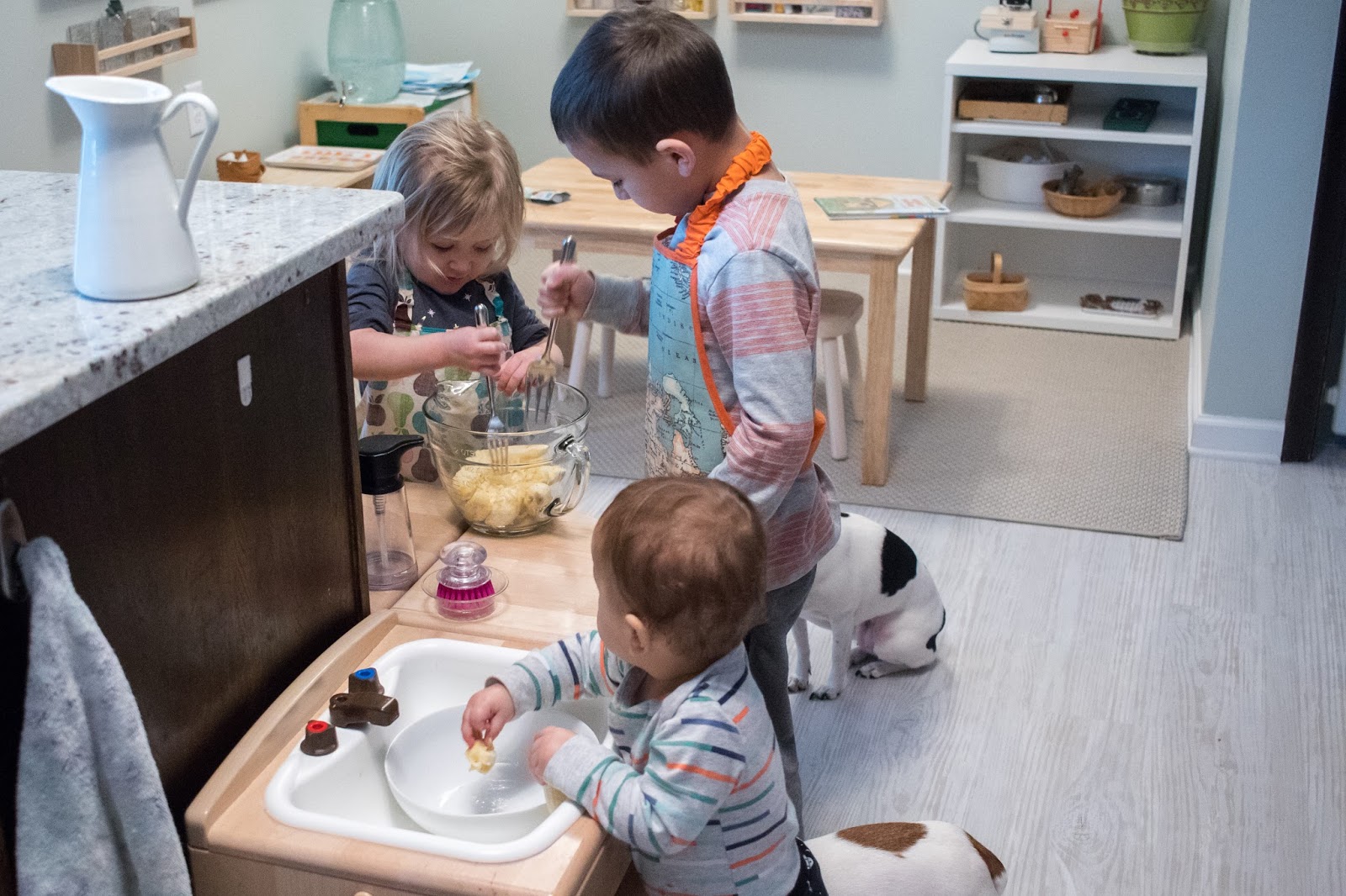 Children's Kitchen Play Set, Montessori Play Kitchen