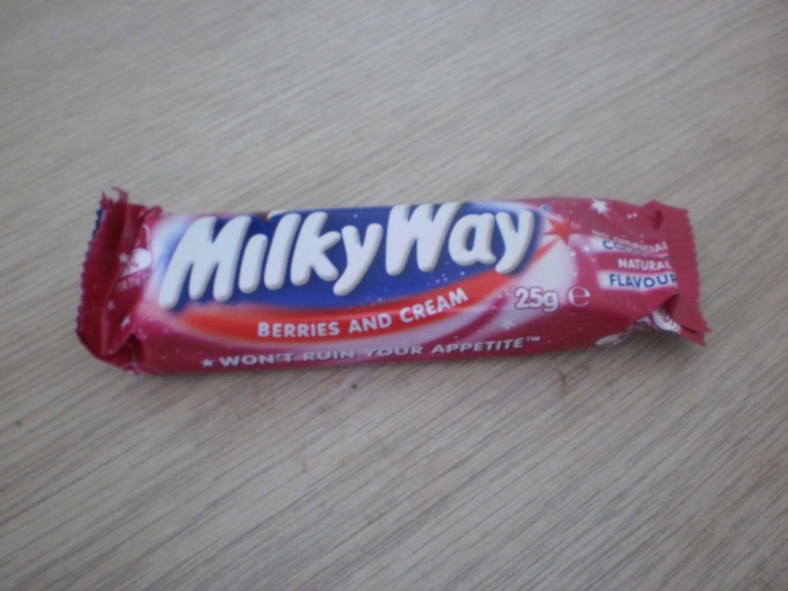junk-food-journal-milky-way-berries-cream