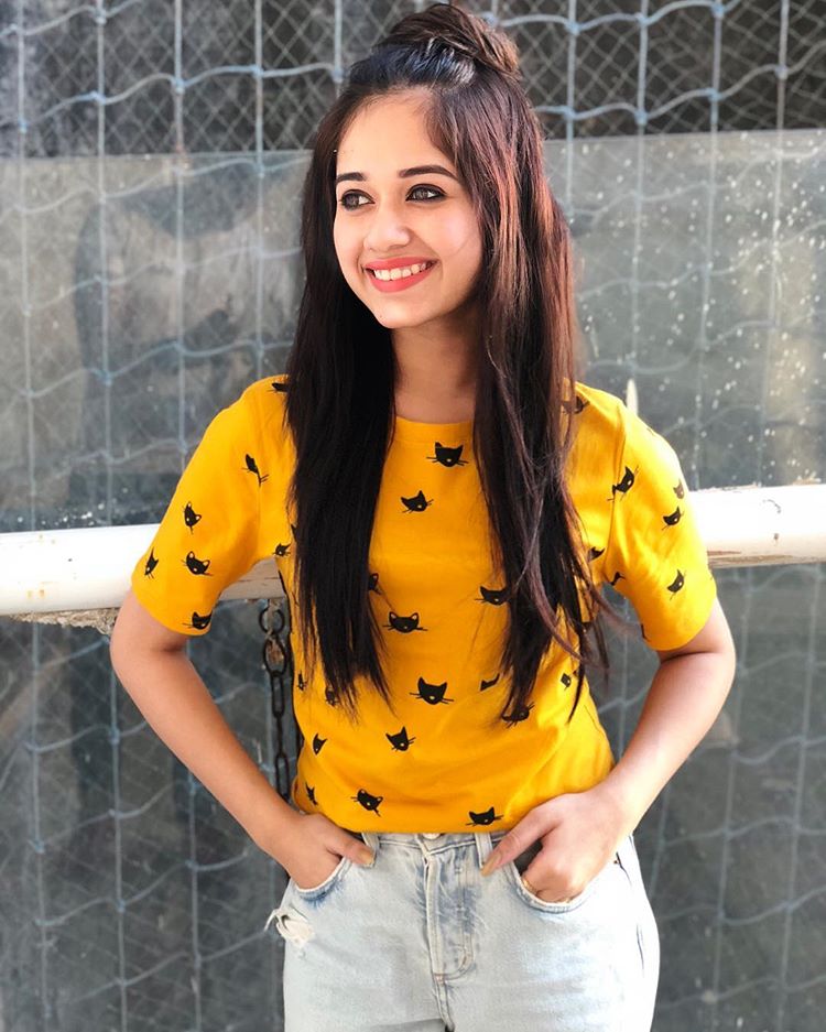 Jannat Zubair In Yellow Dress