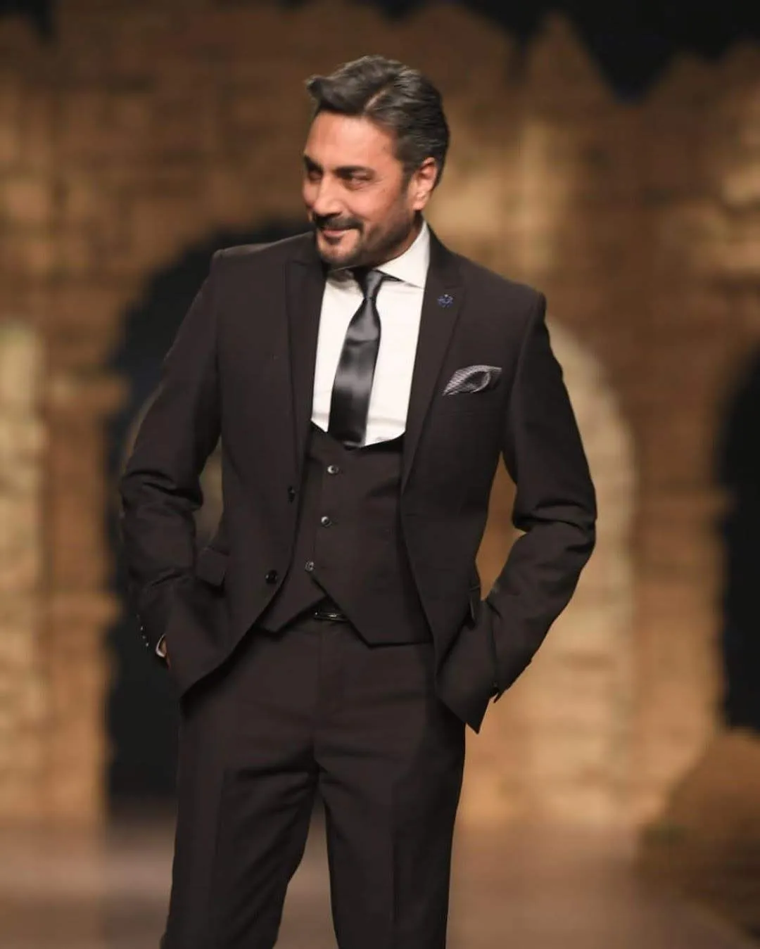 Exclusive Clicks of Famous Stars from Hum Bridal Couture Week 2020 3 Exclusive Clicks of Famous Stars from Hum Bridal Couture Week 2020