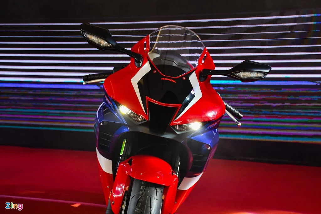 Chi tiết Honda CBR1000RR-R 2020 giá từ 949 triệu tại Việt Nam