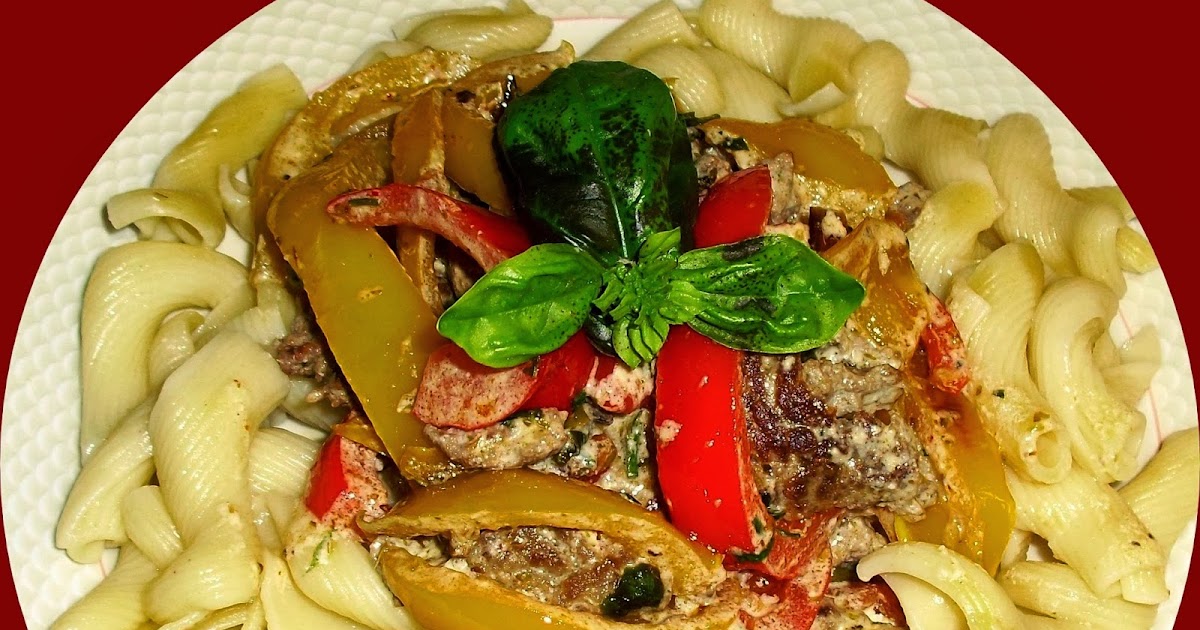 Futtern wie bei Muttern: Hackfleisch- Paprikapfanne mediterran auf Pasta