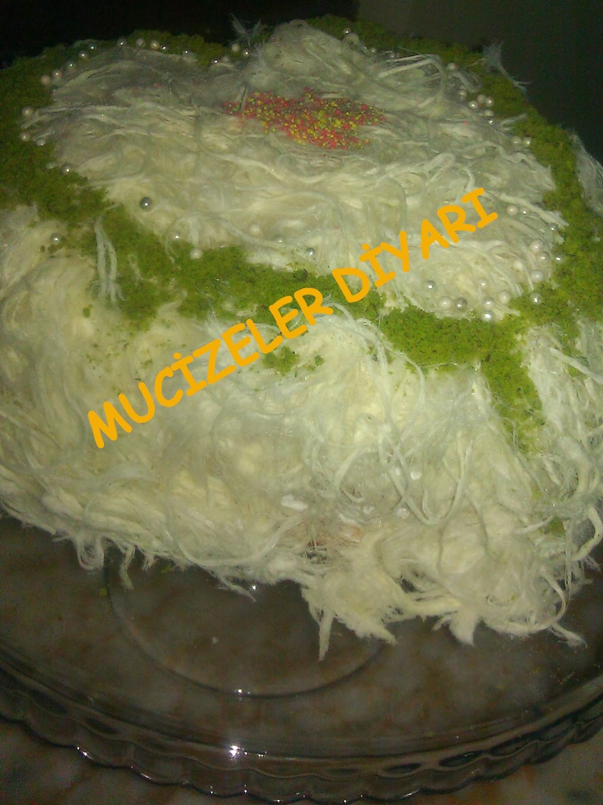 Mucizeler Diyarı PİŞMANİYELİ PASTA