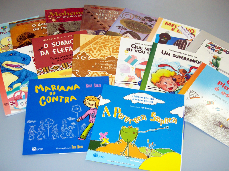 Resultado de imagem para doar livros infanto-juvenil