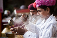 Raju Gujjar (Chai Wala) one of the most photographed person at JLF.