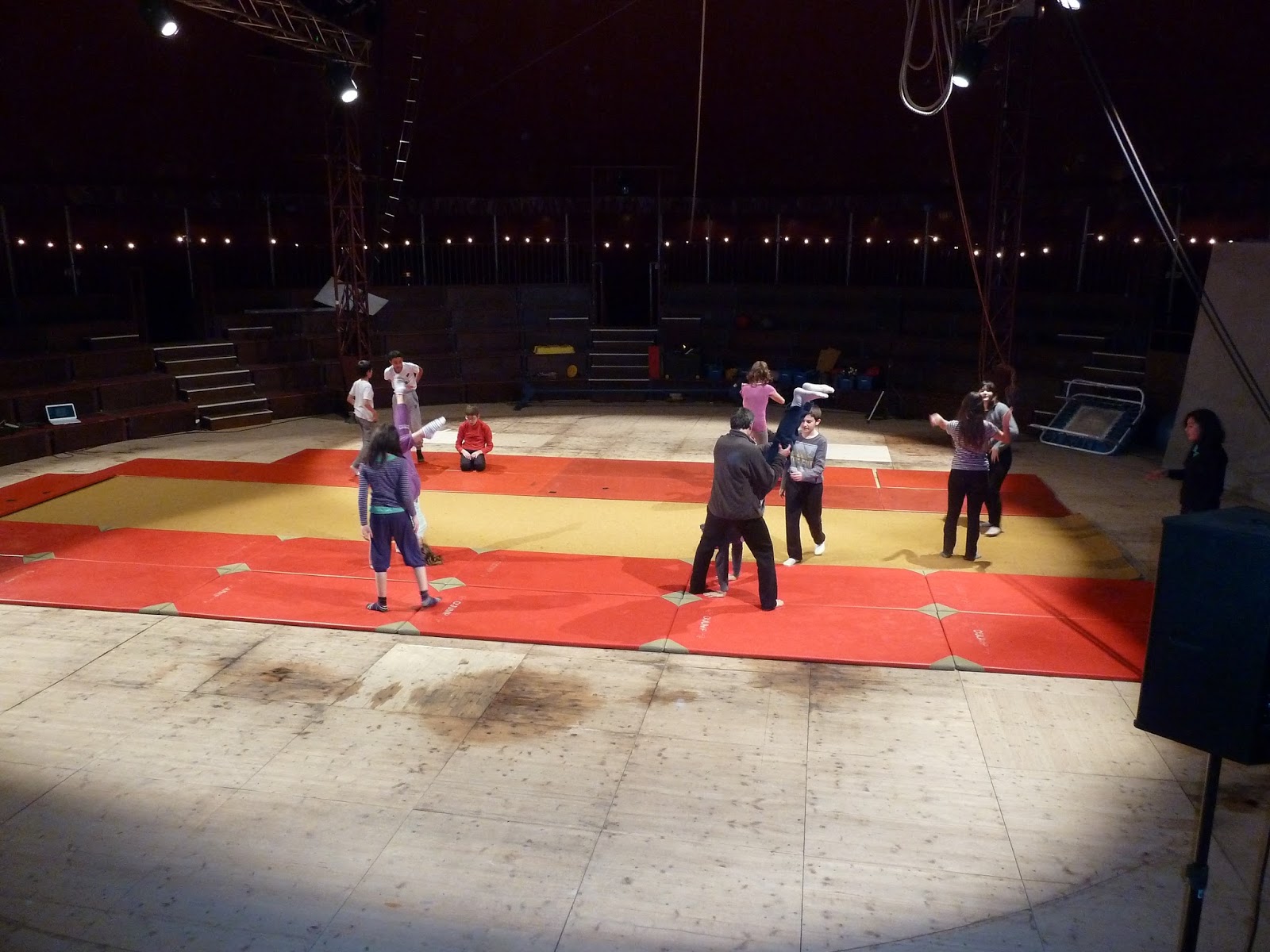 Festival Du Cirque A Nexon Mots Fléchés Cirque nexon