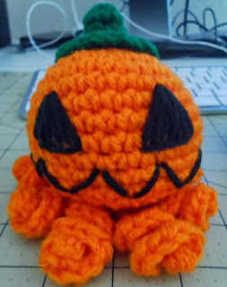 PATRON GRATIS PULPO CALABAZA AMIGURUMI