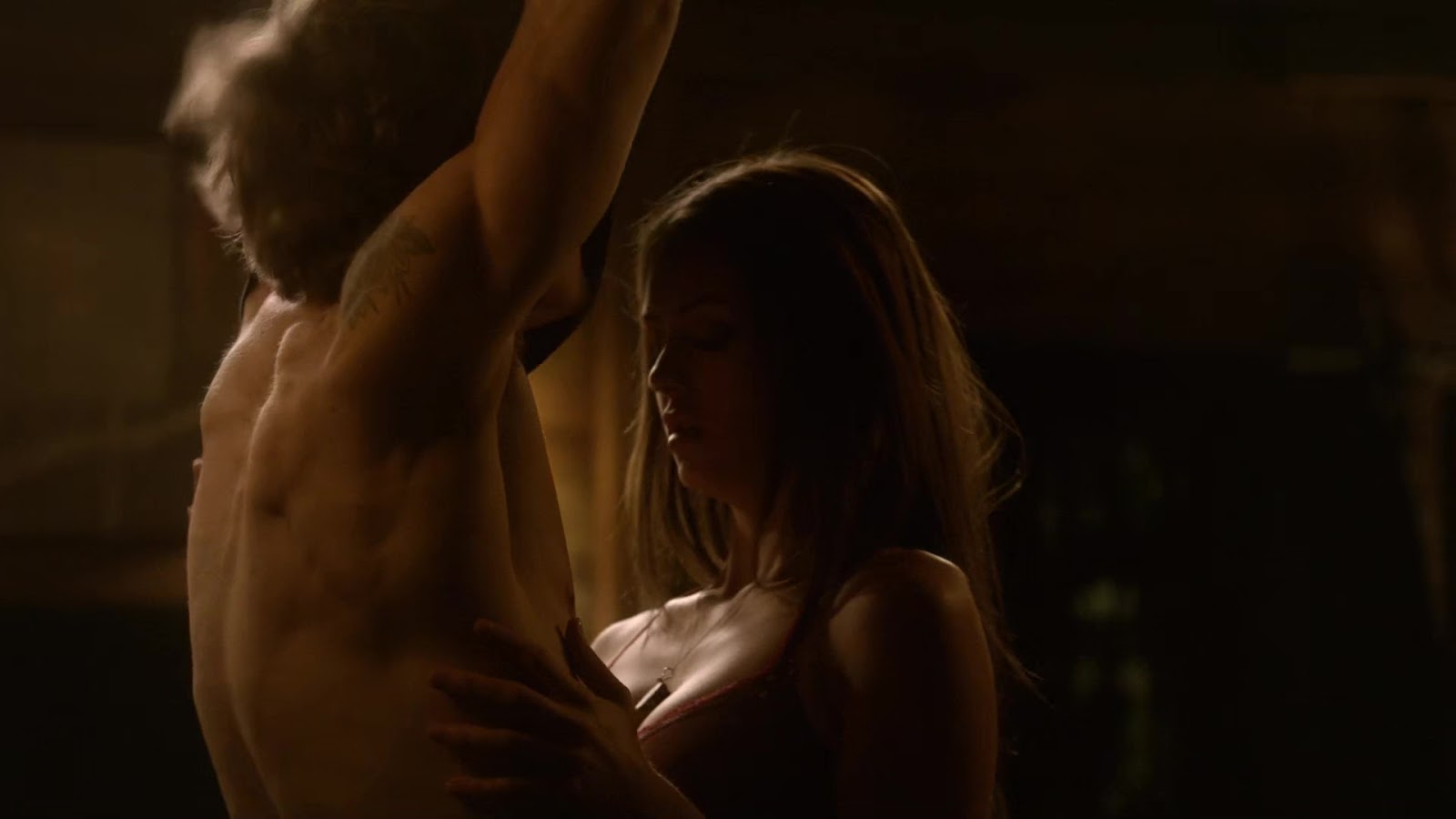 Paul Wesley shirtless in The Vampire Diaries 1-10 "The Turning Point&q...