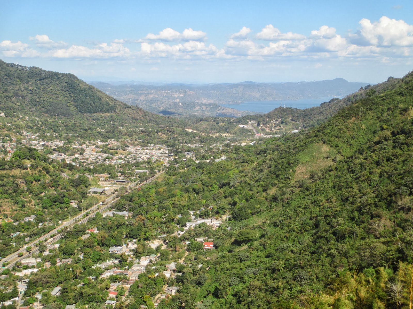 Armenia El Salvador La 