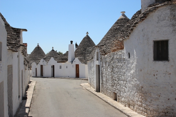 trulli-Alberobello-Puglia-architettura vernacolare