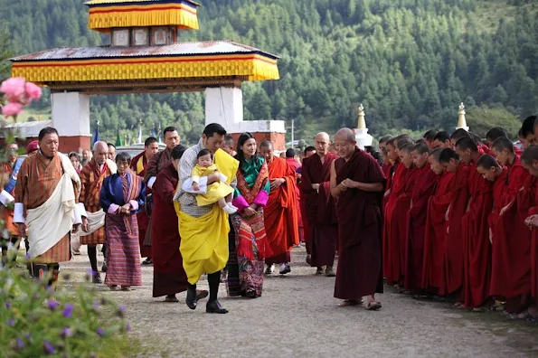 King Jigme Khesar Namgyel Wangchuck, Queen Jetsun Pema and Crown Prince Jigme Namgyel Wangchuck (The Gyalsey)