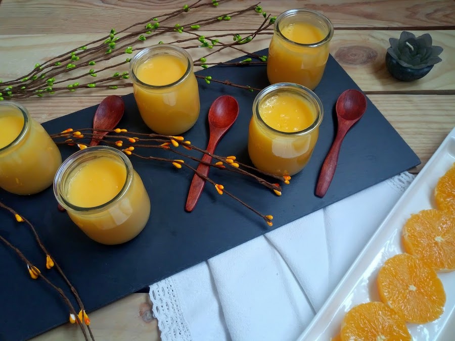 Crema de naranja y cava. Postre sencillo con delicioso sabor a cítrico. Facil de elaborar, Sin horno. Cuca