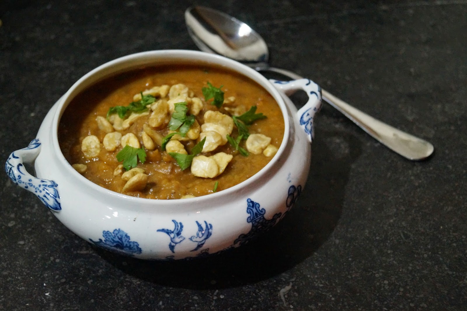 The Vegan Nigerian SWEET POTATO AND FAVA BEAN SOUP (HODMEDOD REVIEW)