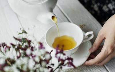 5 Facts about Essiac Tea, a Drink Consisting of Four Herbal Ingredients