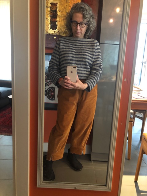 A Tea-Drinking, (Virtual) Pub-Visiting OOTD — Yes, I’ve Been Shopping. . .