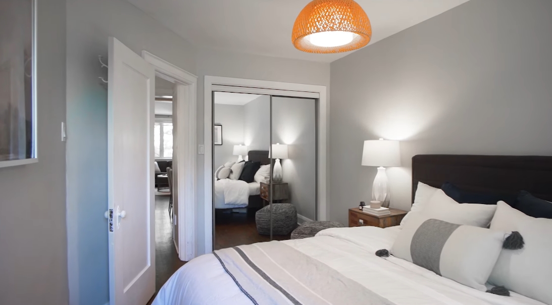 21 Photos vs. 311 Victoria Park Ave, Toronto Interior Design Home Tour