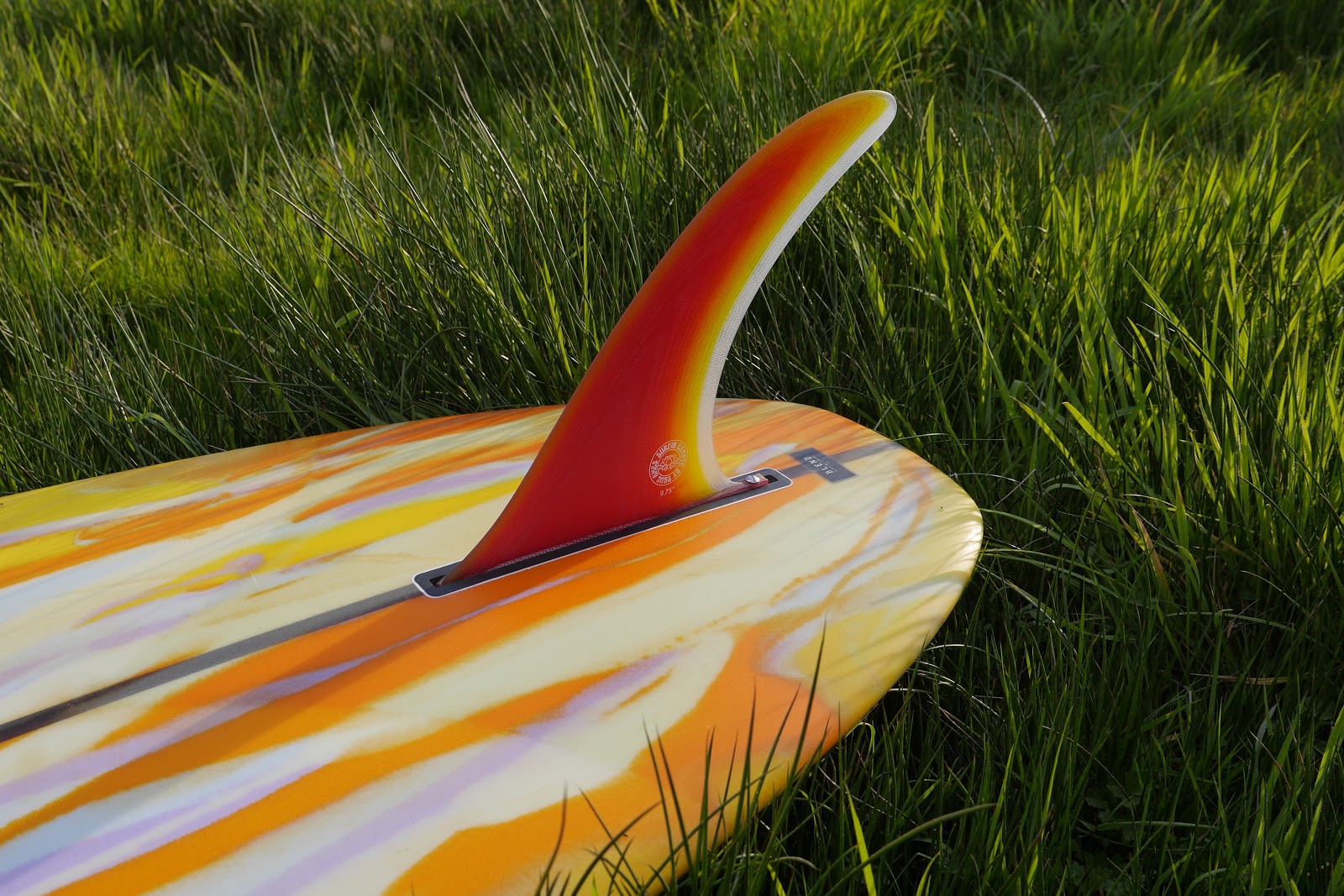Surfinestate surf brand apparel clothing shop shape surfboard handshape starship longboard log singlefin abstract pig blend glassing Vincent Lemanceau Arthur Nelli