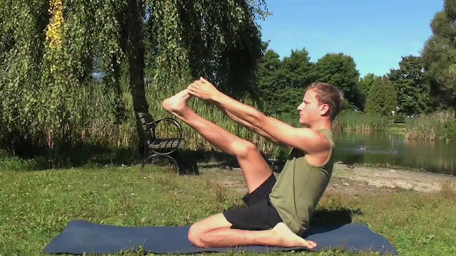 Mỗi ngày một tư thế Yoga || 48 Tư thế con cò