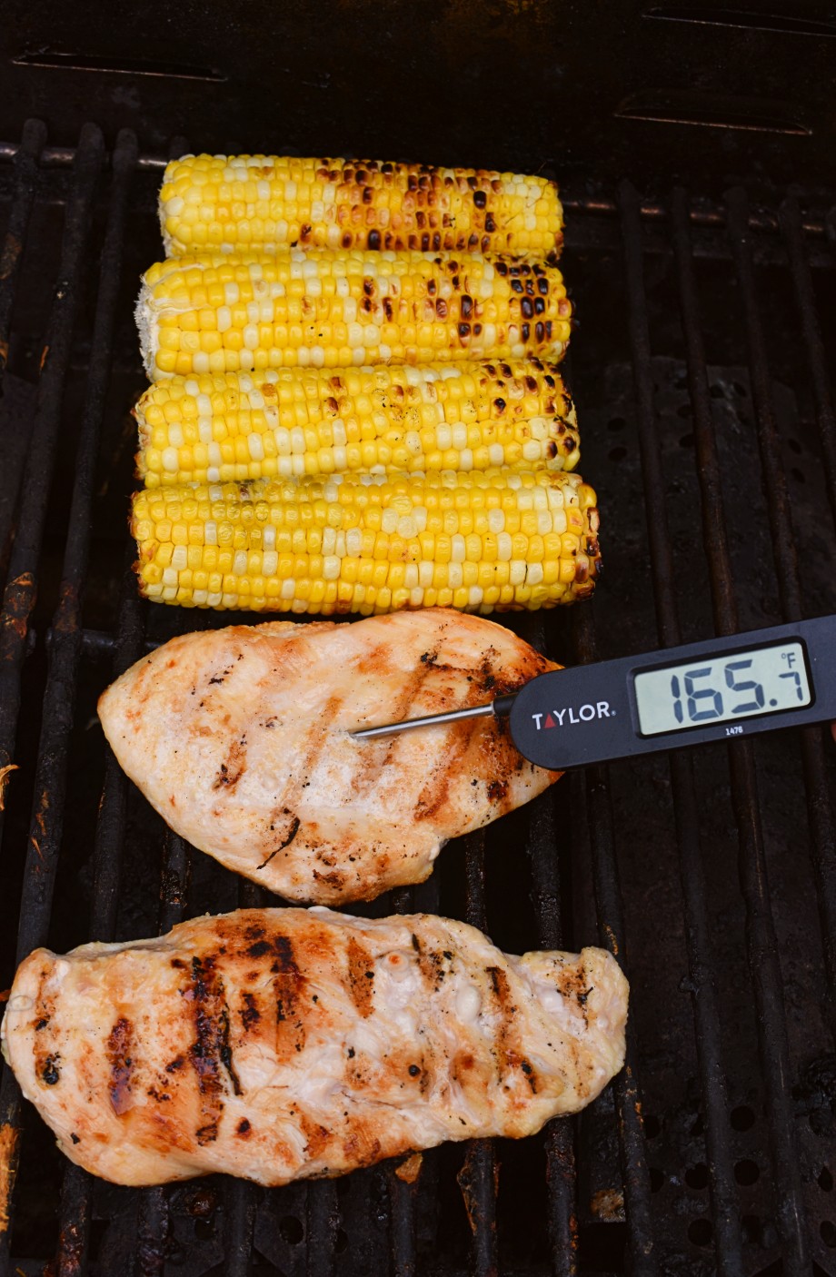 Grilled corn and chicken