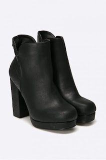 Botine elegante cu toc gros si platforma imblanite foarte frumoase la reducere - Big Star Botine elegante cu toc gros si platforma imblanite foarte frumoase la reducere - Big Star