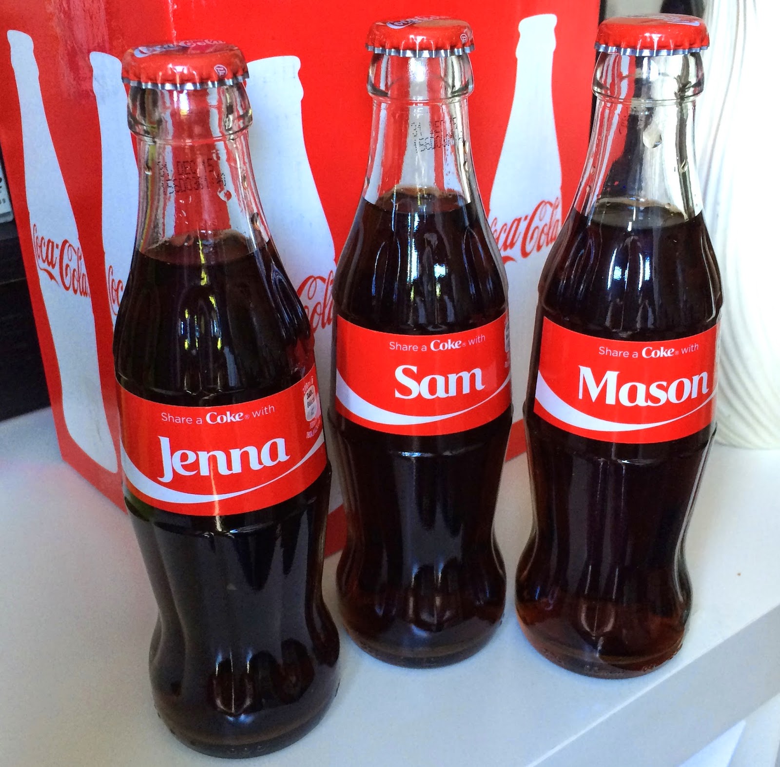 personalised-glass-bottles-share-a-coke