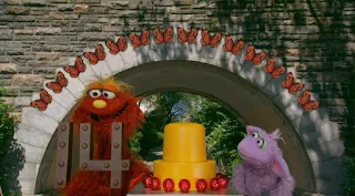 Murray and Ovejita, 14 butterflies, the number of day 14, Sesame Street Episode 4318 Build a Better Basket season 43