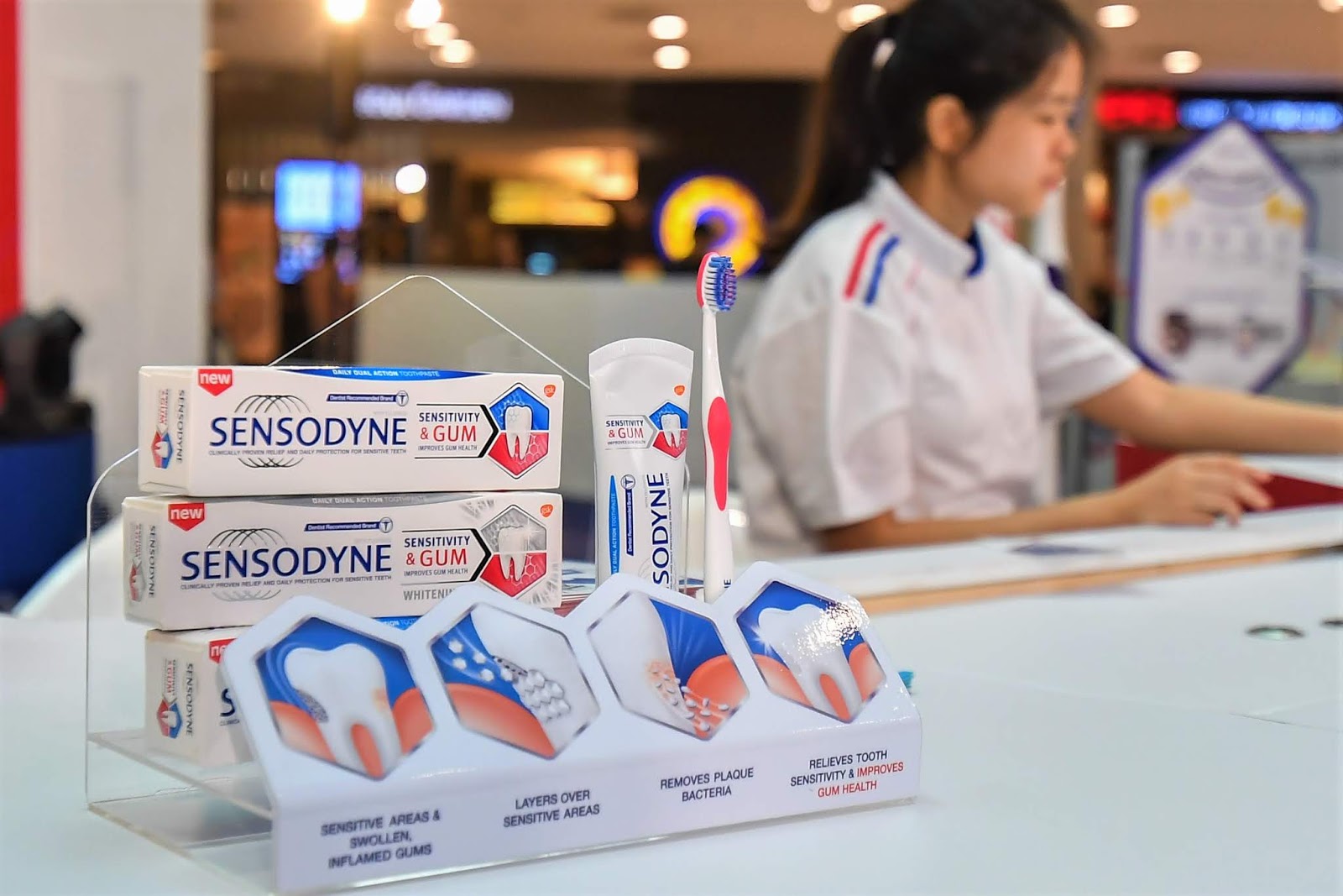 Sensodyne Sensitivity & Gum Ubat Gigi DwiAksi Untuk Masalah Gigi Dan