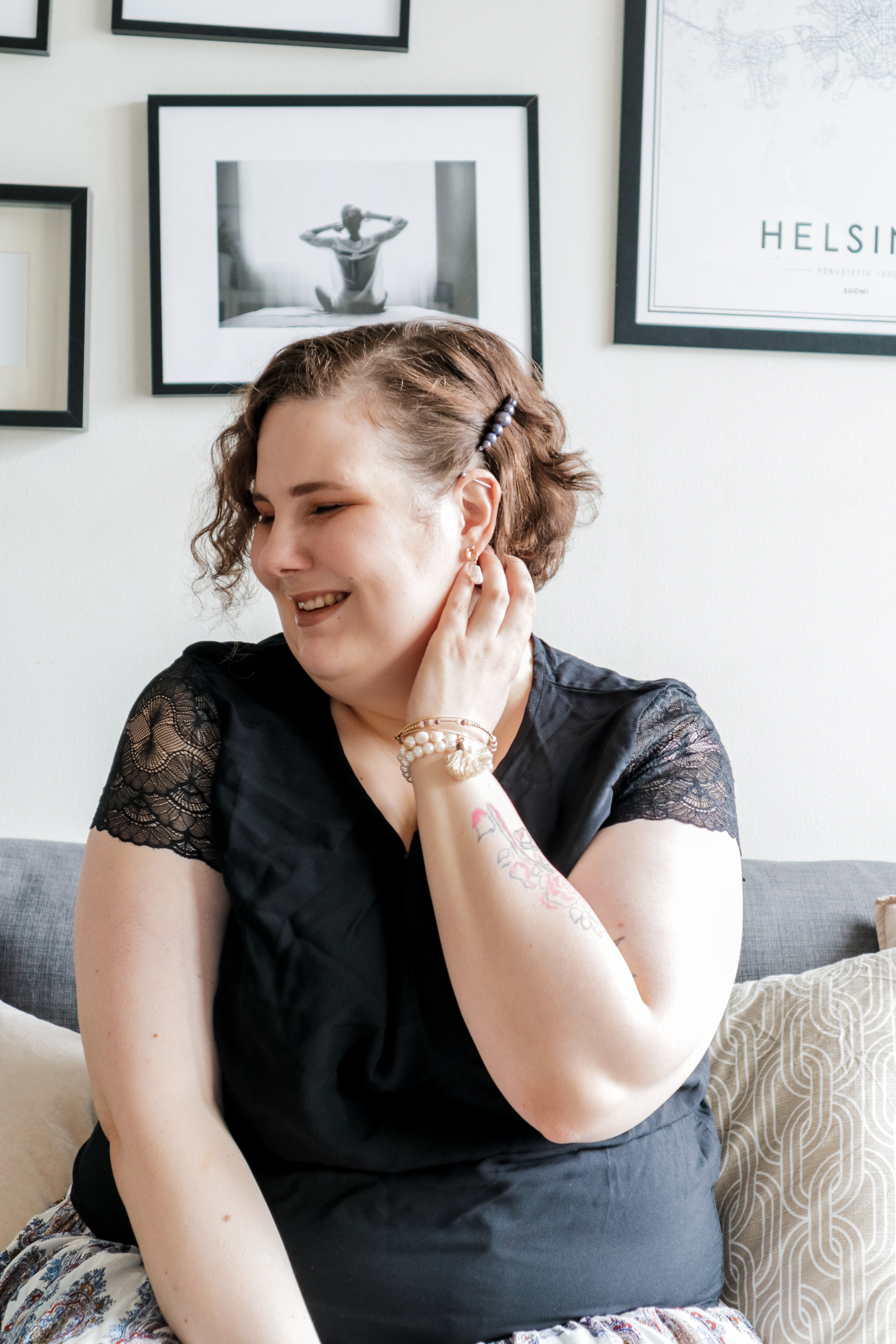 Big mamas home by Jenni S. Lyhyiden ihmissuhteiden merkitys