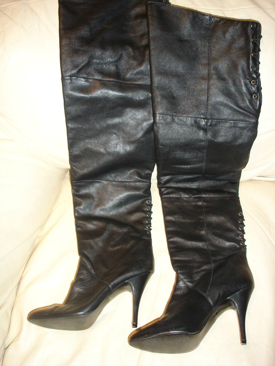 eBay Leather: An eBay boot seller does well with vintage Wild Pair boots