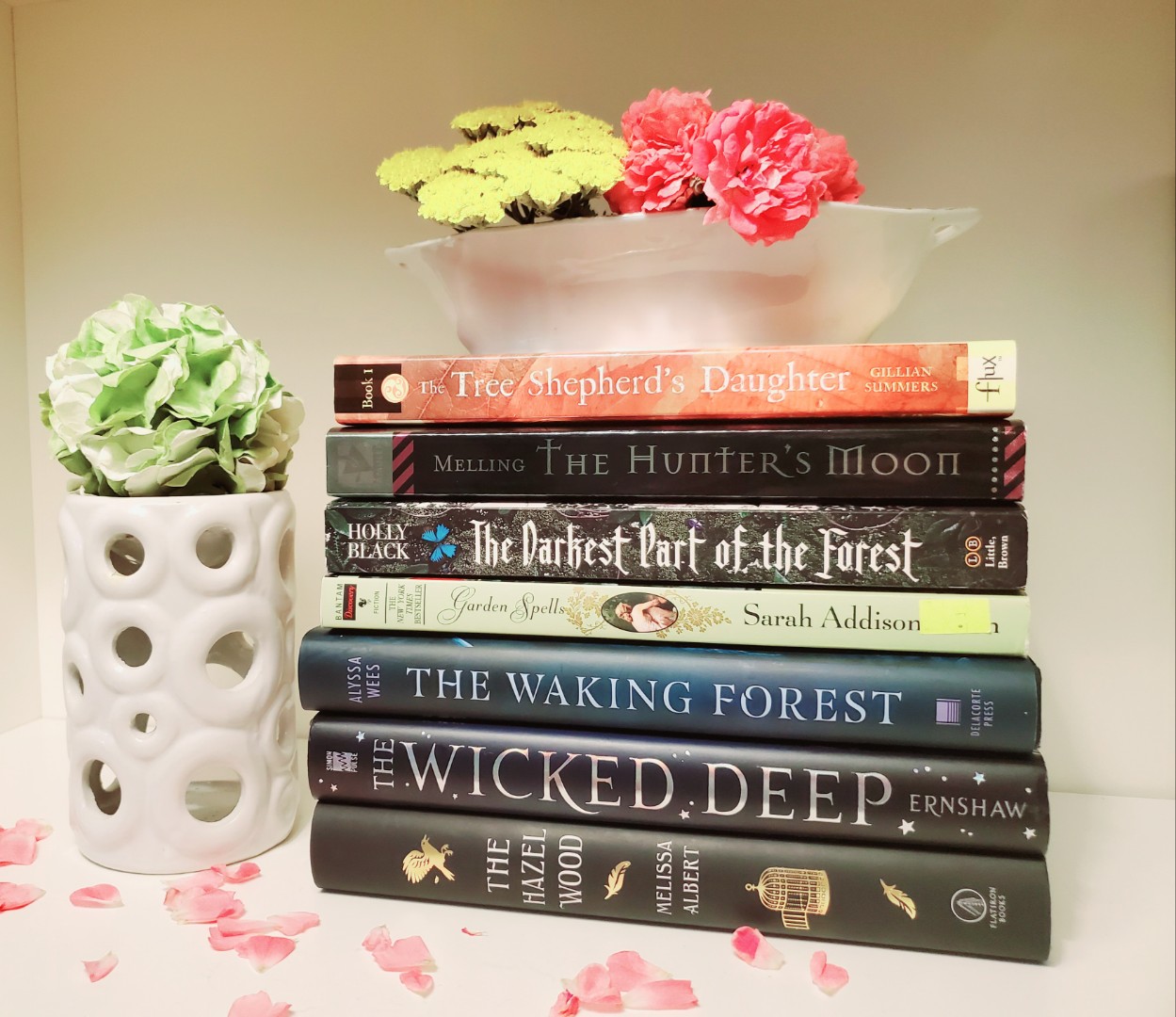 witch, books, reading, summer, witchy, witchy reads, occult