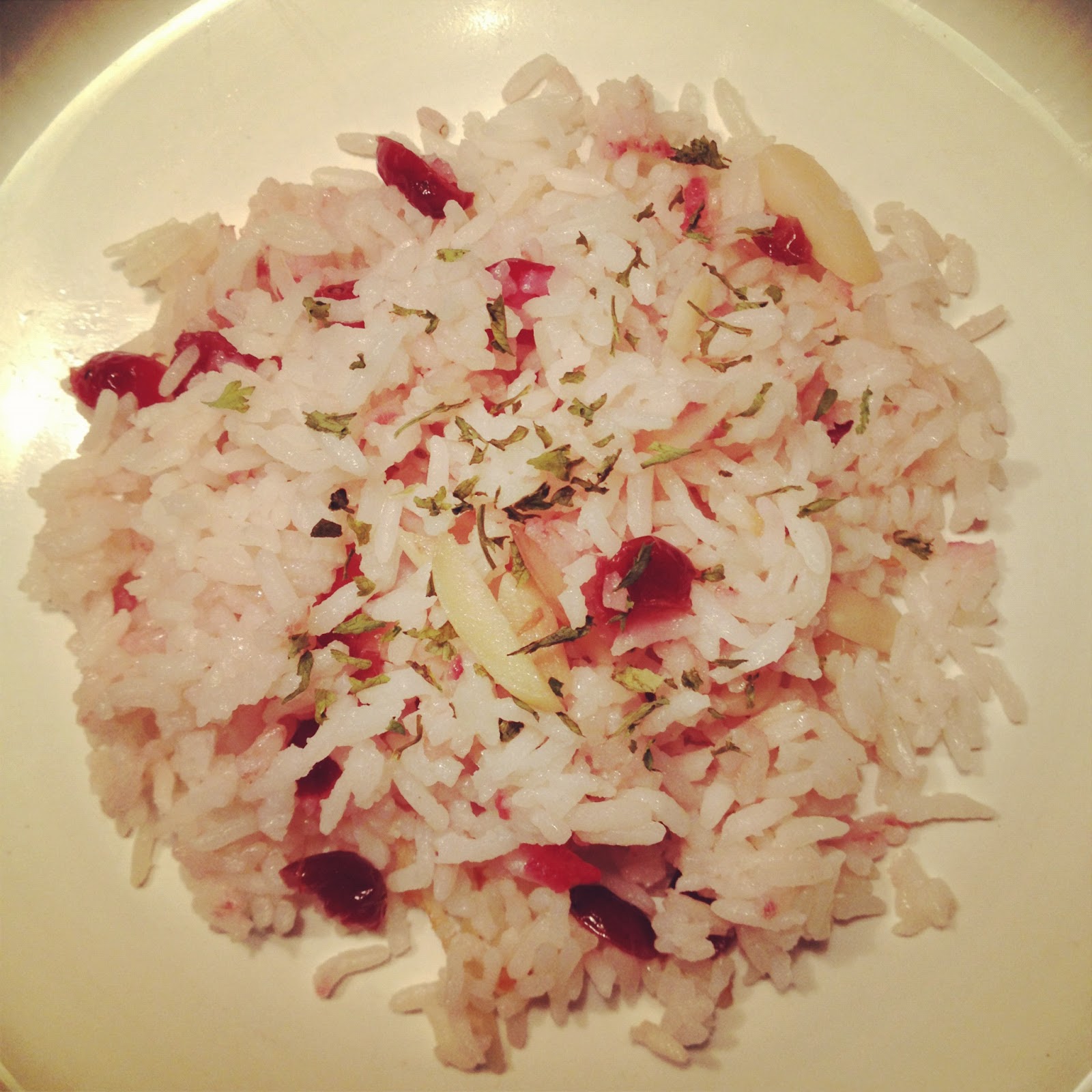 Cranberry Almond Rice Pilaf Recipe Rice side dishes, Savory rice