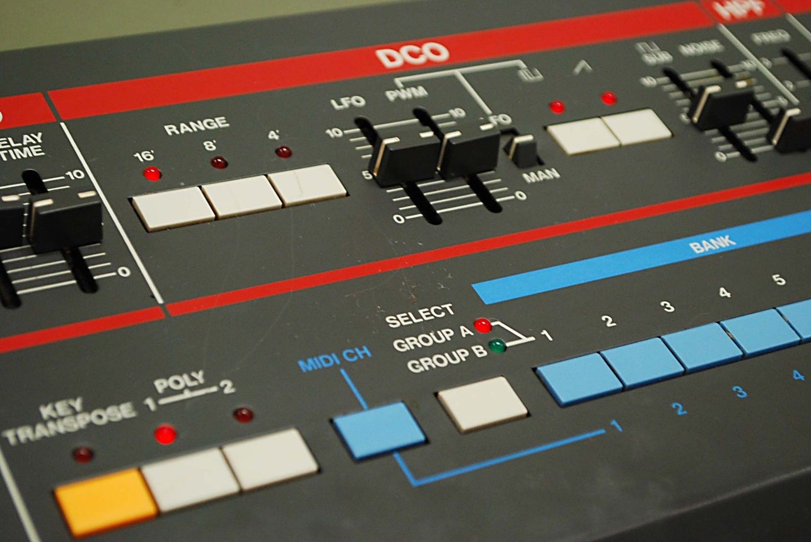 MATRIXSYNTH Roland Juno 106 Six Voice Analog Polyphonic MIDI Synthesizer