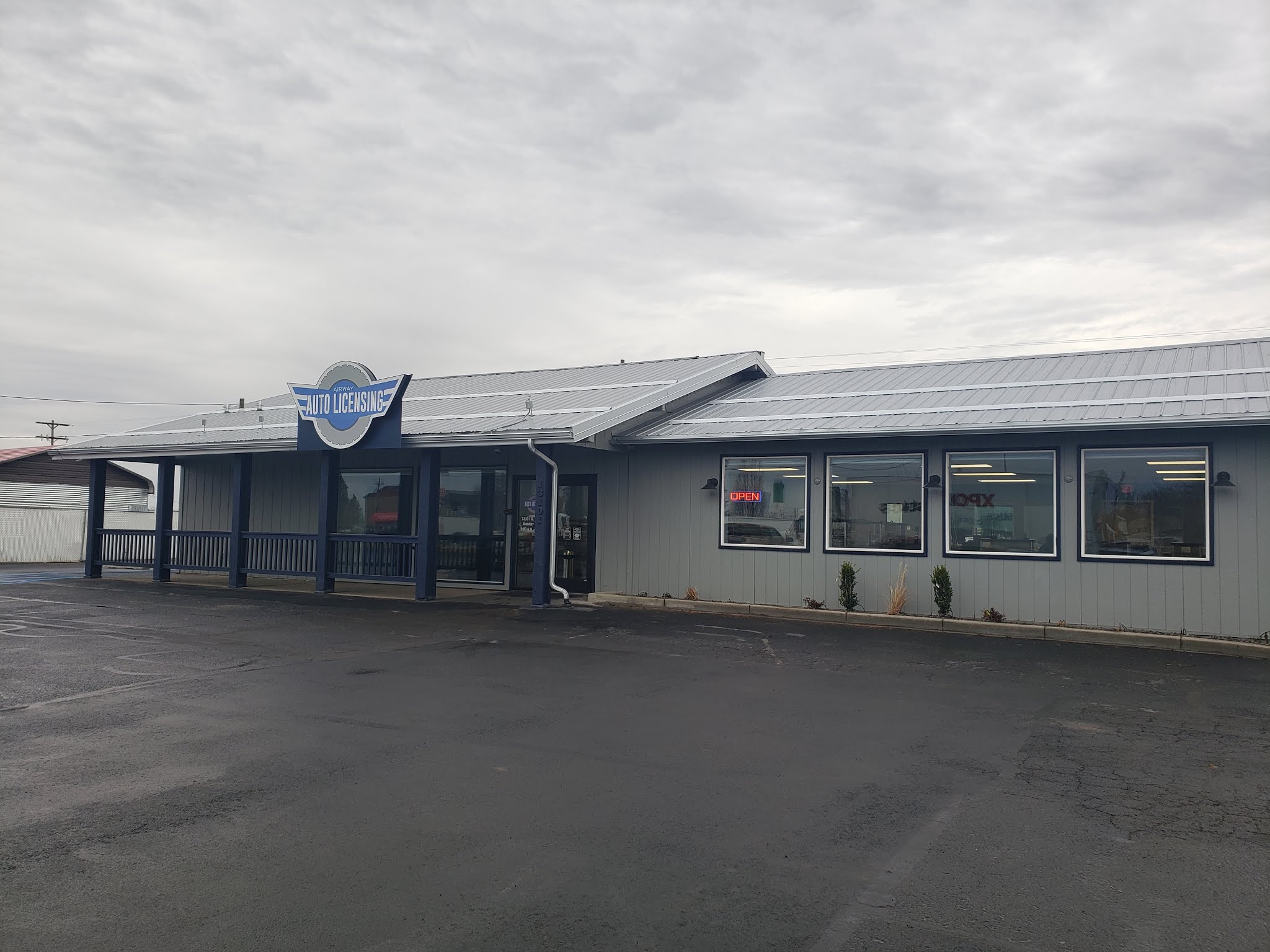 Inland Northwest Business Watch Airway Auto Licensing office moves to new larger building.