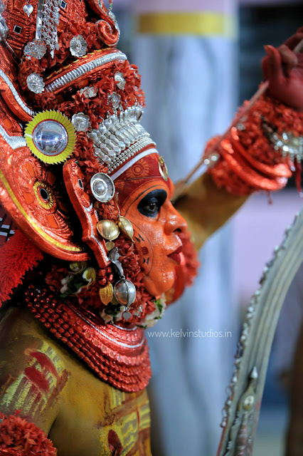 Theyyam - വേട്ടക്കൊരുമകൻ വെള്ളാട്ടം