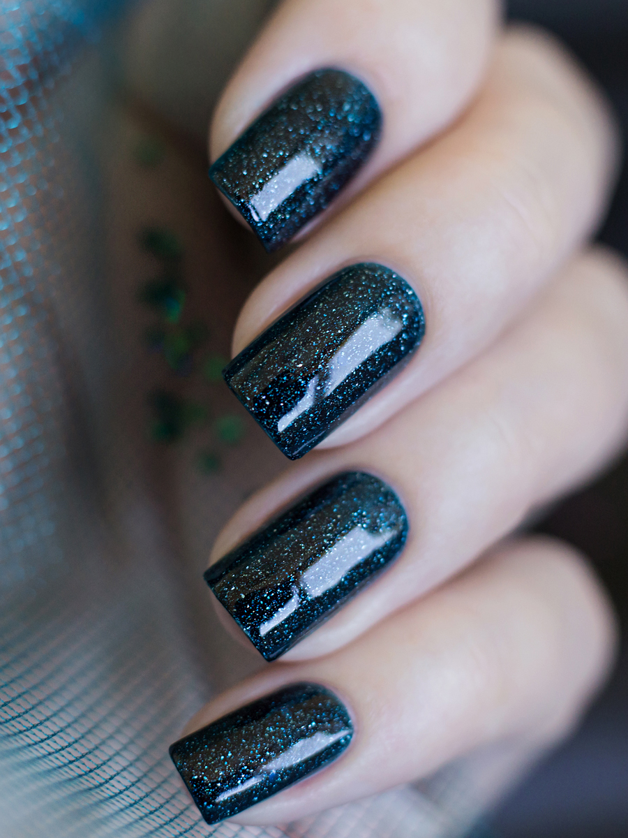 Лаковый Адвокат: piCture pOlish "Hope"